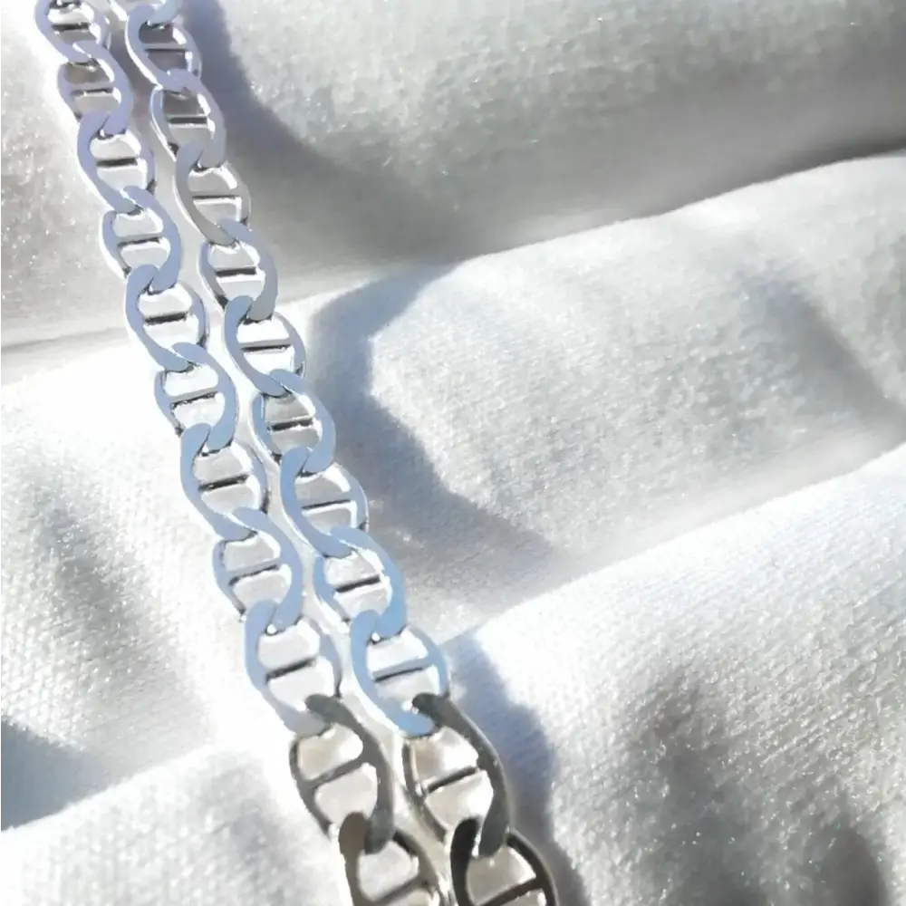 Two silver Mariner chains displayed in the Shine Brighter Silver Mariner Chain product. jewellery silver jewellery